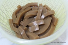 따뜻함이 그리워질때..도토리묵밥 - 10만개의 레시피, 메뉴판키친 요리판