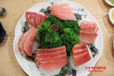 용산구 삼각지역에는 참치집이 없다?