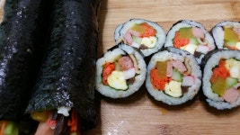 둘둘말아 김밥~