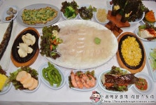 서울중앙시장 저렴한 횟집 광주수산! 20가지가 넘는 스끼에 놀라!