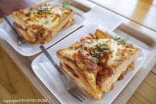 서귀포 산방산 카페 : 유채꿀딸기빙수에 반했어요 by미르빌카페