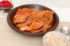 묵은지 김치찜 만들기 - 10만개의 레시피, 메뉴판키친 요리판