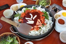 [남이섬 닭갈비 맛집]맛은 기본 친절은 덤 나올때 기분좋은 미스터닭갈비