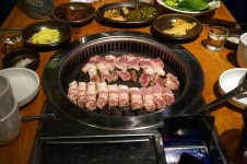 [부산서면맛집] 퍼포먼스가 다양한 줄 서서 먹는 고깃집 ~ 맛찬들 왕소금구이