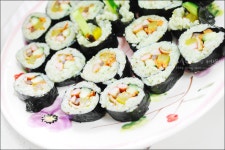 따뜻한날씨 나들이갈땐 도시락으로 간단하게 브로콜리김밥