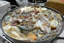 [제주도맛집/제주공항맛집] 대원가 :: 건저도 건저도 계속나오는 활전복 가득한 해물탕