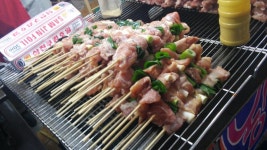 이 닭고기 맛있네요~! ㅎㅎ