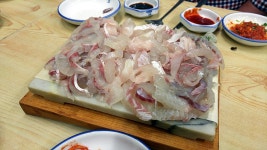 [부산맛집/부평동맛집] 수목횟집 - 정감 있는 횟집
