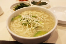 중독자 처럼 가끔 한번씩 생각나는 칼국수 / 서울시청맛집 소호정 안동국시