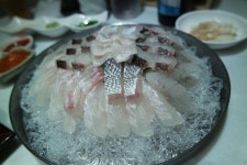 홍대 횟집 회통령 싱싱한 회와 스끼다시가 맛있는 맛집