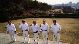 황학정 국궁장 편사대회와 서촌 세종마을음식문화거리 먹방 순례(석호정 회원들)