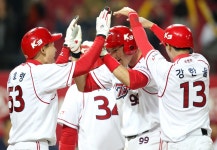 야구, ‘9회 짜릿한 역전승’의 4가지 법칙 : 야구·MLB : 스포츠 : 뉴스 : 한겨레 야구, ‘9회 짜릿한 역전승’의 4가지 법칙