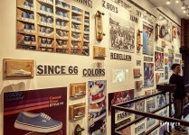 VANS AUTHENTIC HISTORY EXHIBITION > Magazine | 힙합퍼｜거리의 시작 - Now, That's Street...