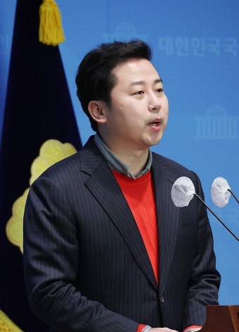 국민의힘, '친윤' 장예찬 막말 논란에 공천 취소