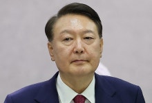윤 전 대통령, '내란특검 추가 기소' 재판부에 기일 변경 요청