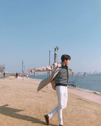 박형식 UAA와 전속계약, 소속사 이적 후 홀가분한 마음 표현? “촤”