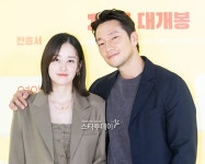 [포토]손석구-전종서, 다정한 어깨동무