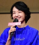 [포토] 배종옥, 연극 러브레터로 만나요