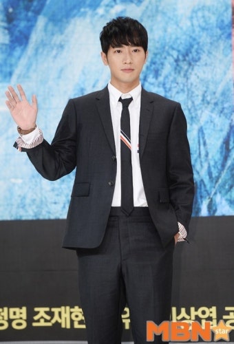 이상엽, 내년 3월 결혼 “일반인 여자친구와 웨딩마치”(공식입장)