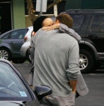 샤론스톤, 13세 연하 배우 데이비드 드루이즈와 공개키스!