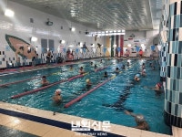 강화군노인복지관, 수중운동교실 참여자 모집:내외신문 ≪내외신문≫ 강화군노인복지관, 수중운동교실 참여자 모집