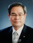 한국자동차전문정비사업조합연합회장 윤육현 회장:내외신문 ≪내외신문≫ 한국자동차전문정비사업조합연합회장 윤육현 회장
