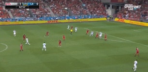 즐라탄 대박골.gif