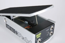 스쿨뮤직 - 약속을 지키는 사람들 스쿨뮤직 - [특가]Ernieball 6166 250K Mono Volume Pedal / 어니볼 6166 250K 모노볼륨페달 4642