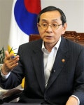 [서울신문] “편의점도 500m내외 거리 제한” “편의점도 500m내외 거리 제한”