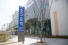 더쿠 - 호구가 네명이나 있는 역.jpg