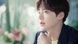 더쿠 - 현민아ㅠㅠ(야광봉)