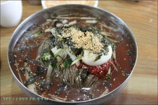 더쿠 - 너무 맛있는데 냉면보다 덜 대중적인 막국수