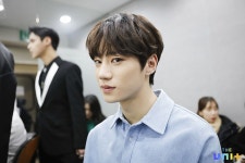 스퀘어 - 더유닛 1분 비하인드  짤 (feat 유키스준)