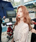 스퀘어 - 광고촬영중인 유라찡.jpg
