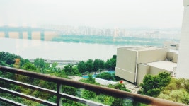 더쿠 - 뉴이스트W 민기 아론이 왔다간 그랜드 워커힐 더글라스 하우스 호텔 후기