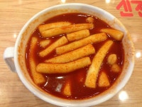 더쿠 - 더쿠들이 가장 좋아하는 떡볶이 브랜드는 어디인가요?.jpg
