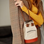 WIZWID:위즈위드 - [Sergepoetic:세르쥬포에틱][김나영착용][단독][세르쥬포에틱]Orange Tulip Bag WIZWID