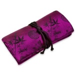WIZWID:위즈위드 - [Red Blossom:레드블라섬] Jewelry Roll (Large) - Silk Jacquard  (Fuchsia)  WIZWID