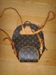 [명품지식] 루이비통(Louis Vuitton) - 루비똥 감정좀 부탁해요 | 필웨이