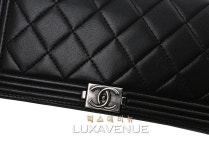 미스코코♥샤넬 블랙 램스킨 은장 보이 장지갑 CHANEL