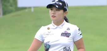 ‘버디 성공’ 선두 추격하는 박현경 [BC카드·한경 1R] - kakaoTV ‘버디 성공’ 선두 추격하는 박현경 [BC카드·한경 1R]