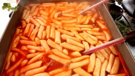 [답십리] 포장마차 떡볶이 / Snack cart Tteok-bokki / korean... 포장마차 떡볶이 / Snack cart Tteok-bokki / korean street food