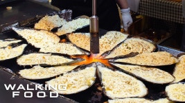 대구 칠성야시장 개장! 입이 떡 벌어지는 키조개 관자 치즈 구이 - kakaoTV 대구 칠성야시장 개장! 입이 떡 벌어지는 키조개 관자 치즈 구이