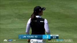 [1R 18번홀] 69타 마무리! 좋은 타 수로 라운드를 마치는 고진영 - kakaoTV [1R 18번홀] 69타 마무리! 좋은 타 수로 라운드를 마치는 고진영