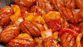 기가막힌 소스로 맛 확~ 살리는 소세지야채볶음 황금레시피 - kakaoTV 기가막힌 소스로 맛 확~ 살리는 소세지야채볶음 황금레시피