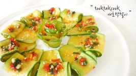 손님상차림에 좋은 애호박말이 - kakaoTV 손님상차림에 좋은 애호박말이