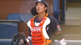 박상언, 포일로 추가 진루 허용 / 2회말 - kakaoTV 박상언, 포일로 추가 진루 허용 / 2회말