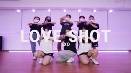 [K-POP 방송댄스] 엑소 - 러브샷/커버댄스/써미트댄스 - kakaoTV [K-POP 방송댄스] 엑소 - 러브샷/커버댄스/써미트댄스