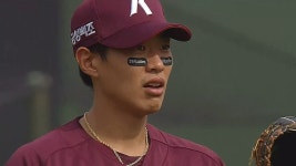 송성문, 롯데의 흐름을 원천봉쇄하는 슈퍼 캐치 / 4회말 - kakaoTV 송성문, 롯데의 흐름을 원천봉쇄하는 슈퍼 캐치 / 4회말