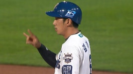 김기환, 차곡차곡 점수 쌓는 1타점 내야 땅볼 / 4회말 - kakaoTV 김기환, 차곡차곡 점수 쌓는 1타점 내야 땅볼 / 4회말